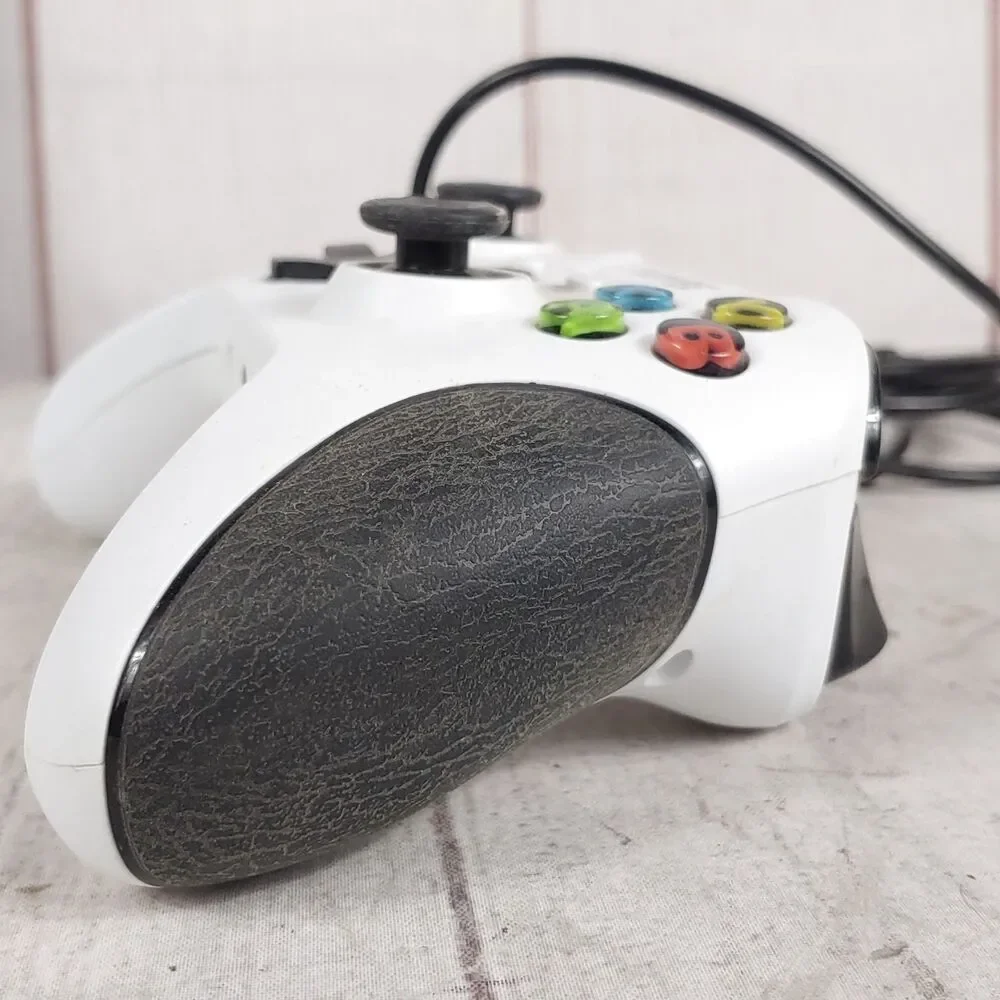 VOYEE NJ313 Wired Gamepad Controller for Xbox One Series X S PC Windows NOB